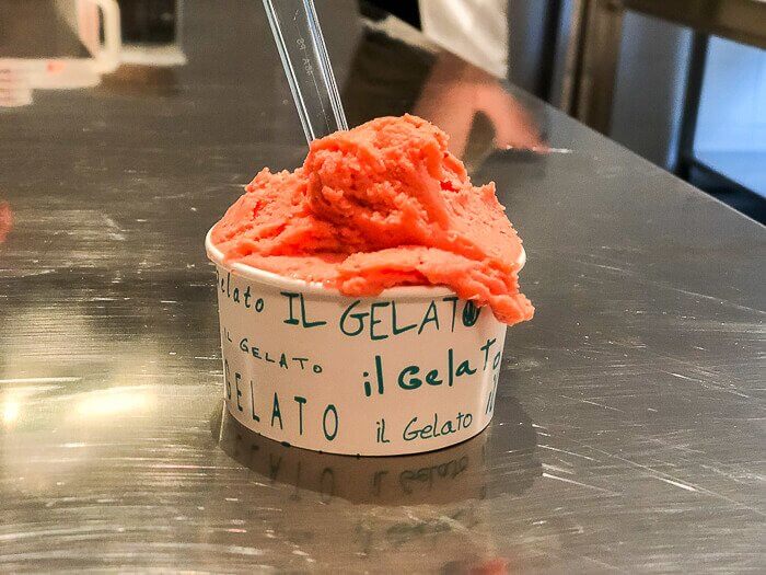ice cream class Milan Italy strawberry sorbet 